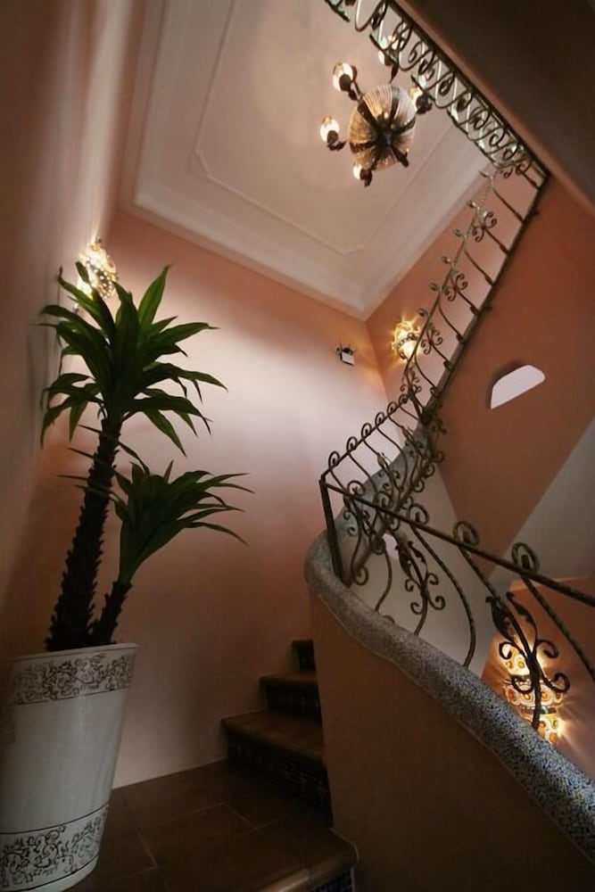 Sharjah B&B