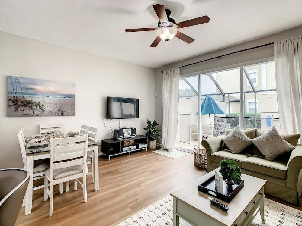 Windsor Palms Townhome W/private Pool Near Disney 3 Bedroom Townhouse