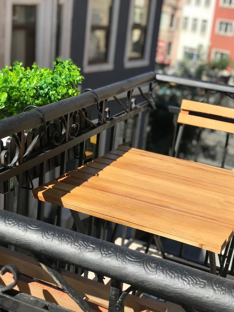 Utarit Taksim - Image 16