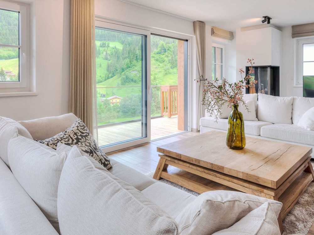 Chalet in Muehlbach am Hochkoenig With Sauna view 3