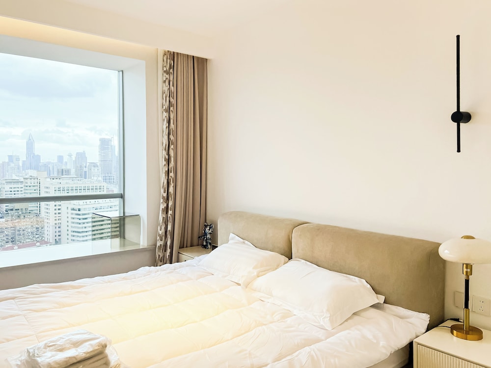 Book and Bed - SML Center