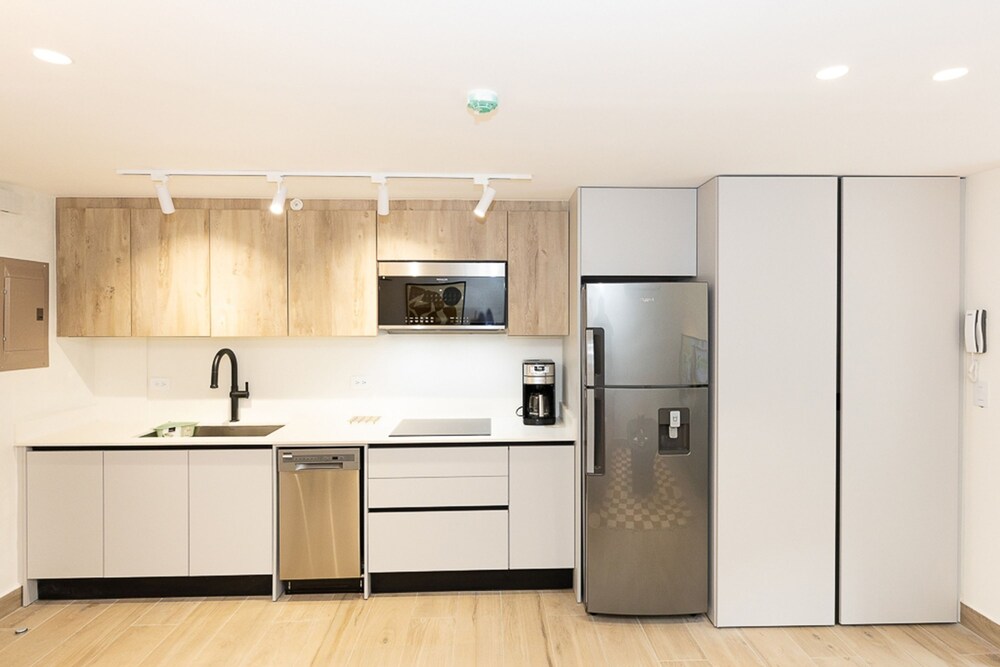 The Noble by Acomodo Casco Viejo -best Location