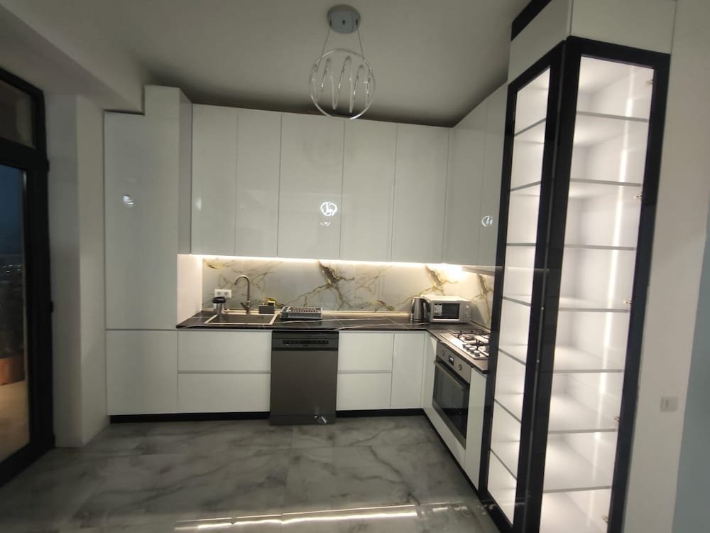 2 Bedroom Brand New Flat