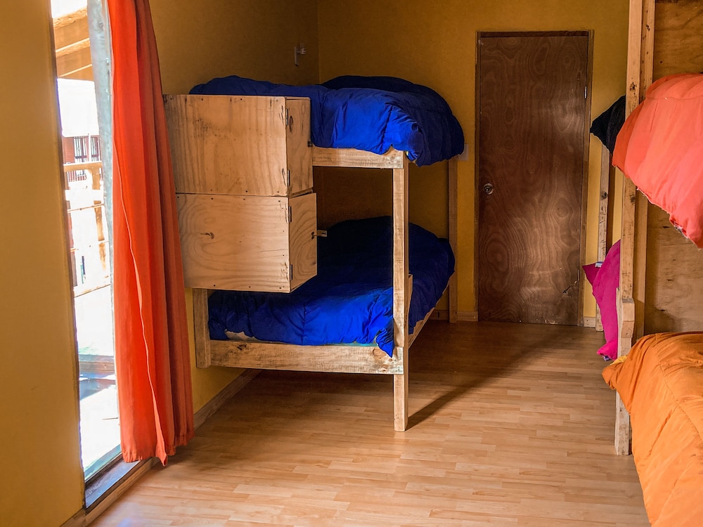 Willhouse Hostel