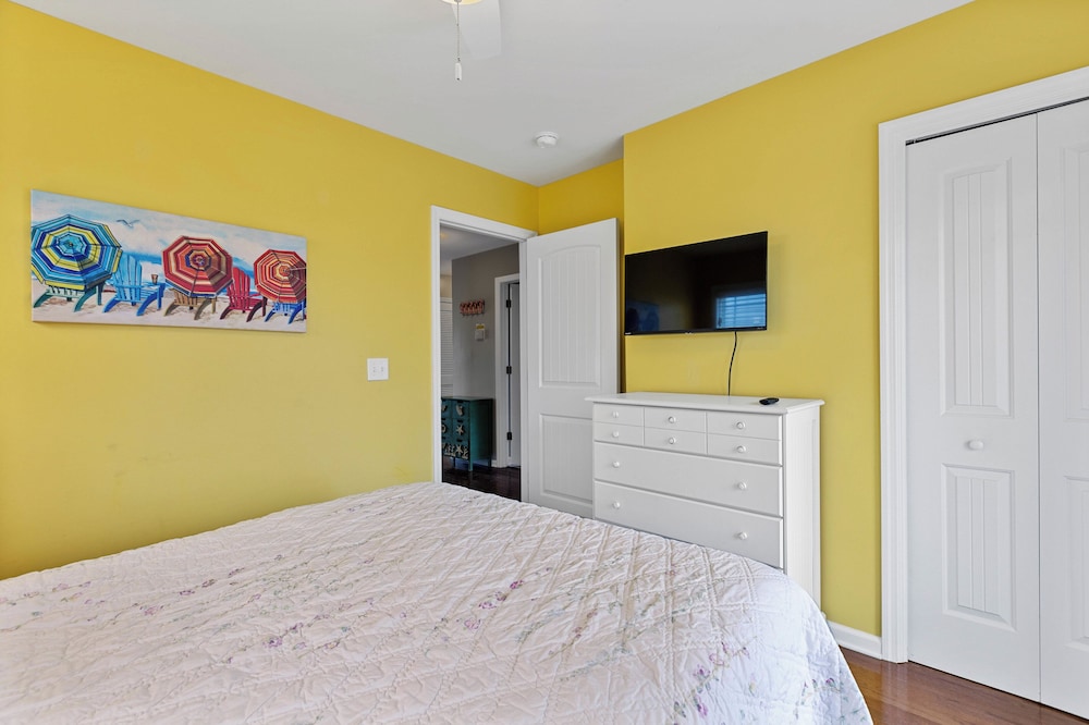 Palm Beach North by Topsail Realty