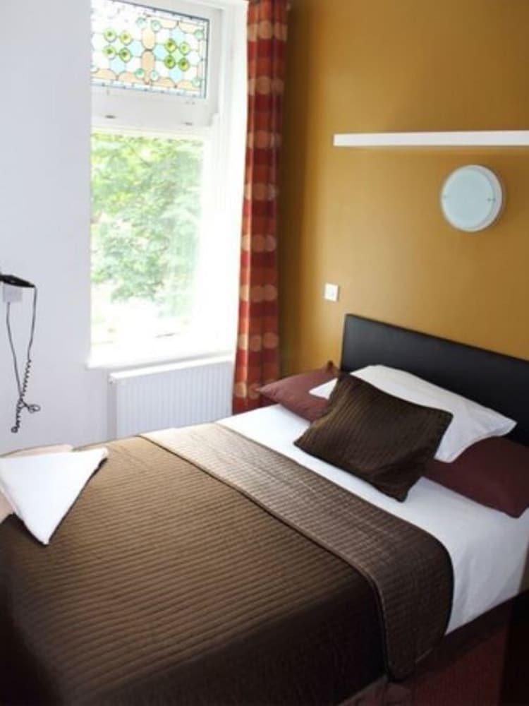 Elgano Guest House