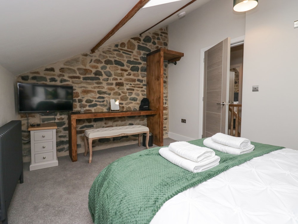 Howgill House