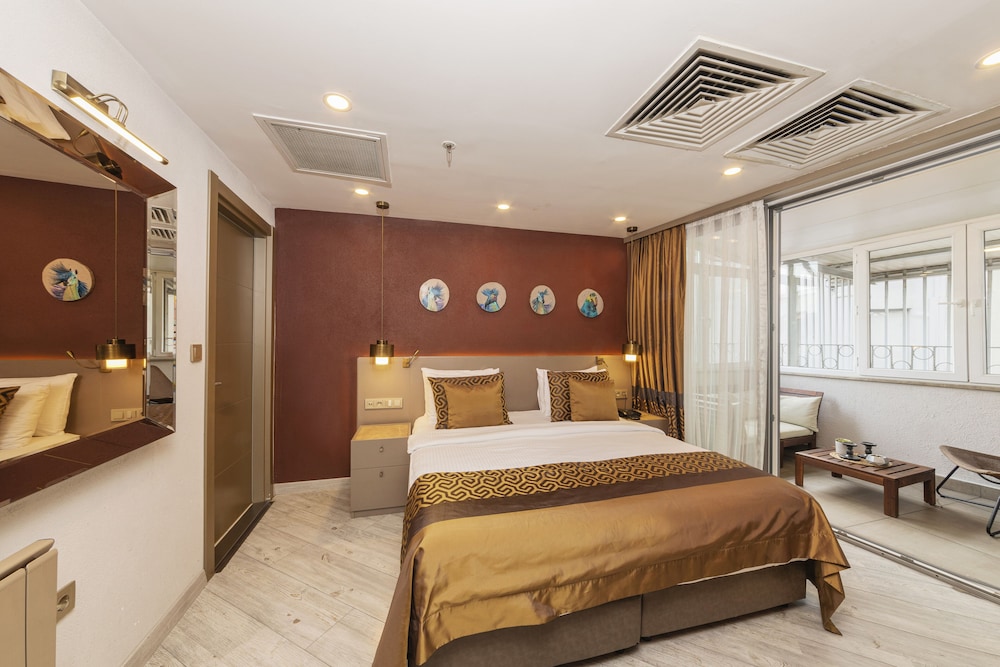 Ayramin Deluxe Hotel - Image 56