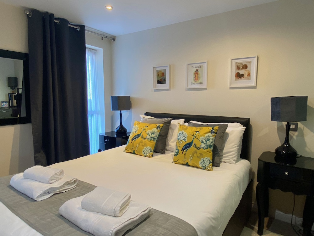 Aspire Apartments view 4