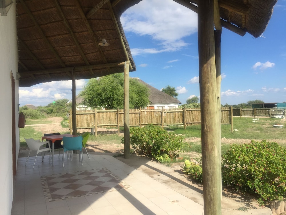 Rakops River Lodge