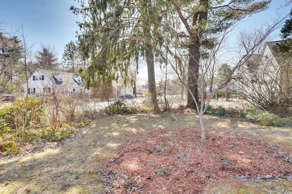 2 Mi to Colby College: Peaceful Home in Waterville
