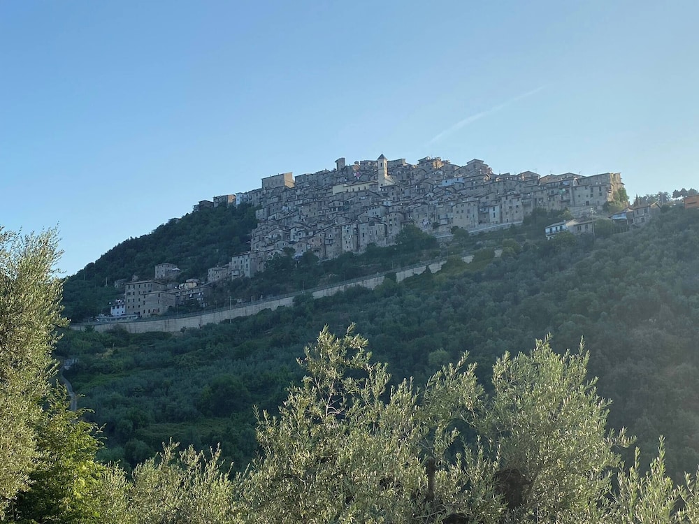 Hillside Home With Fantastic View - 7 Beds - Only 1h From Rome