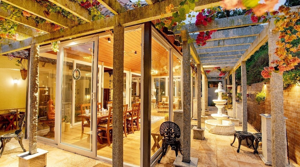 Kacholam Serviced Villa