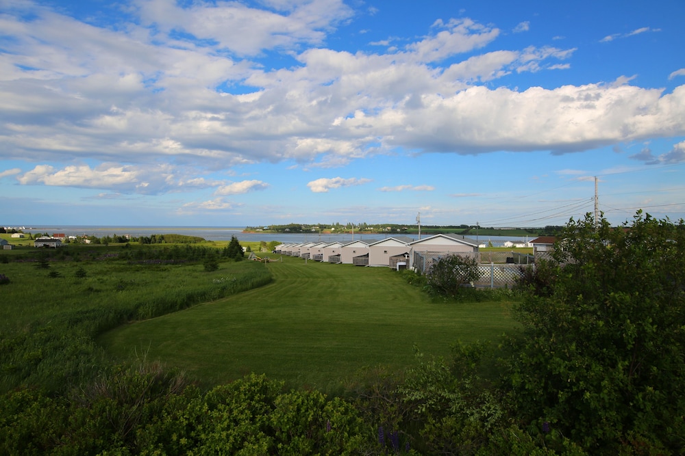 Blue Crest Cottages
