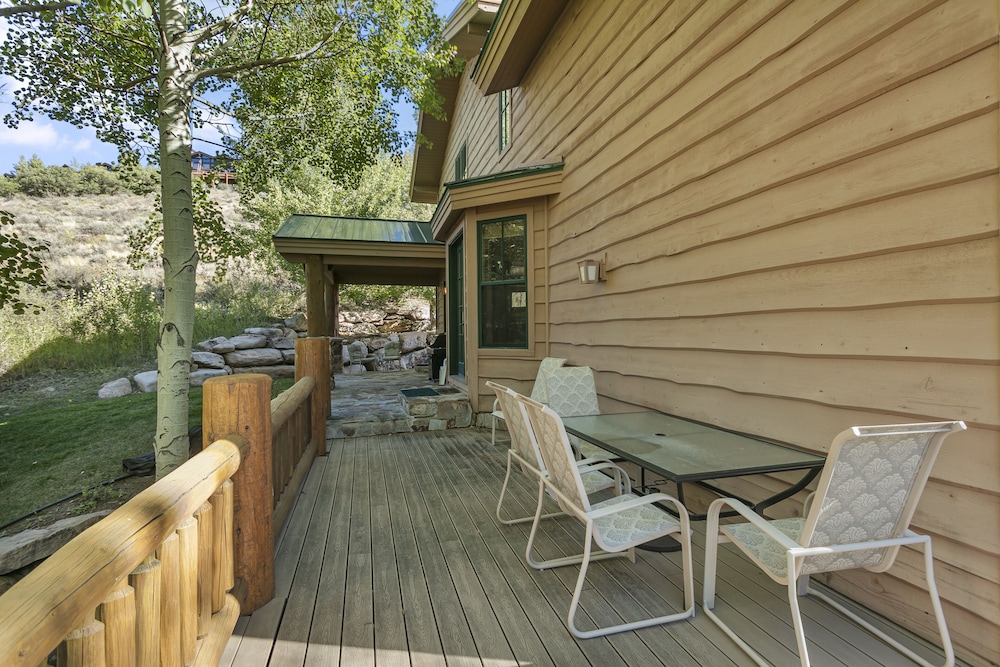 Thistle Drive Home at Deer Valley Resort - 4 Bedroom Home #3020 4 Condo