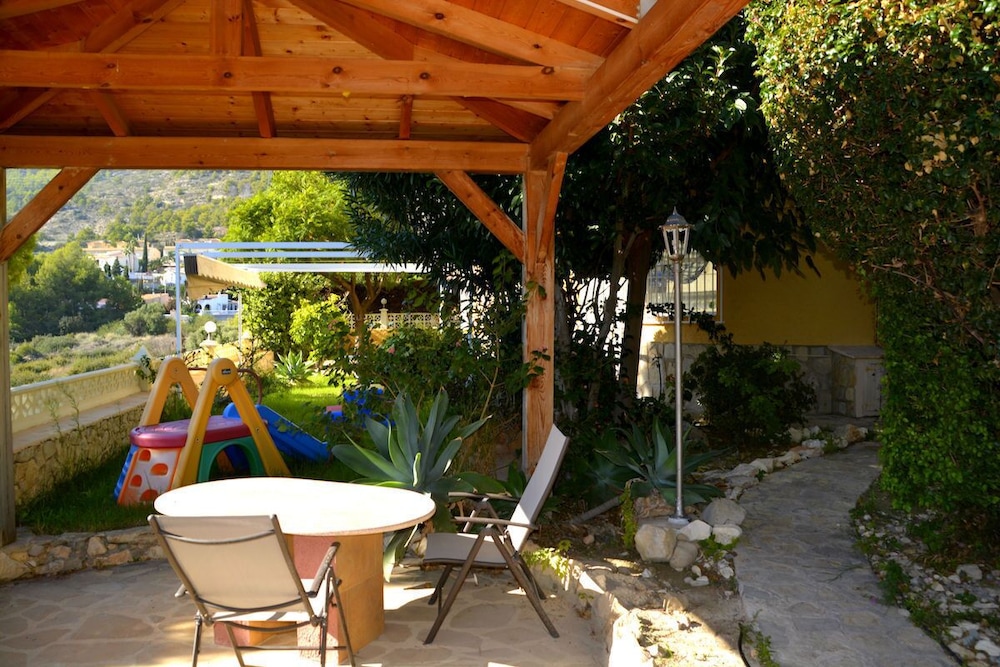 Villa La Canuta view 3