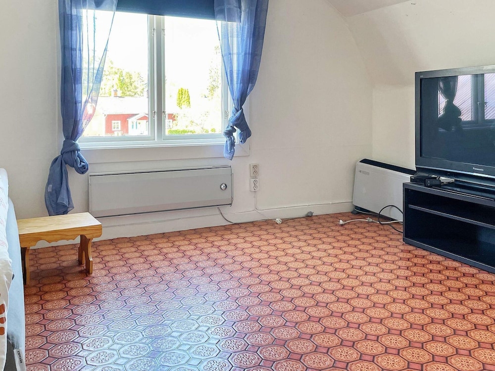 9 Person Holiday Home in Lysvik view 2
