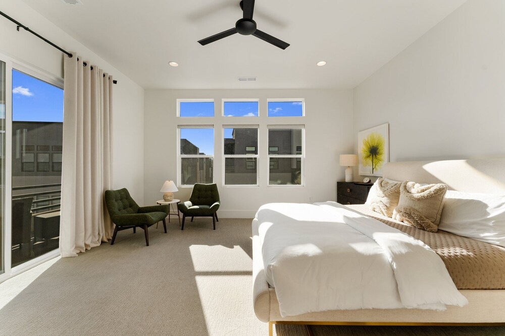 Villa #29 At Bloomington Country Club 4 Bedroom Townhouse
