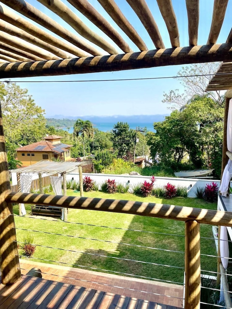 Santomar Guest House