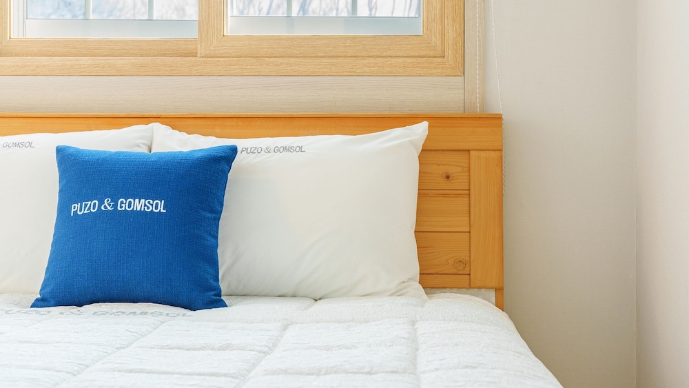 Geoje Peugeot Gomsol Petfriendly Pension