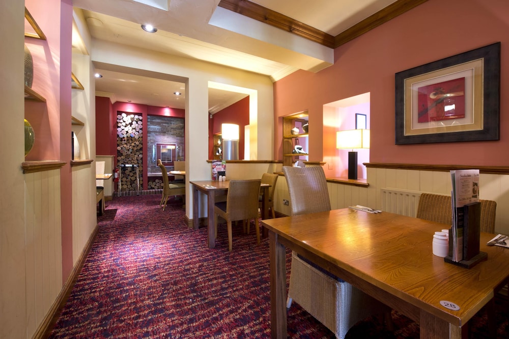 Premier Inn Christchurch West