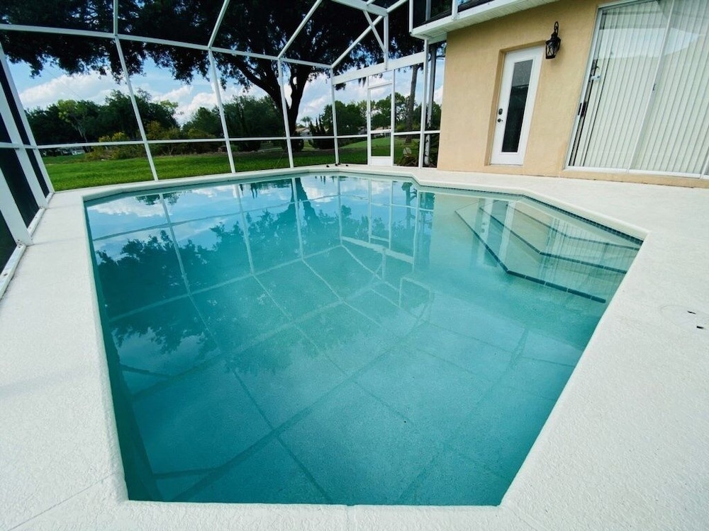 Southern Dunes Golf Views! 5 Bedroom Home by RedAwning