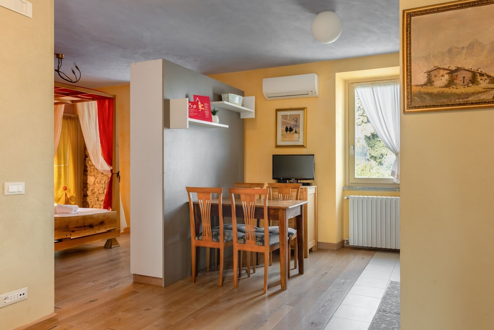 Borgo al Sole 3 by Wonderful Italy