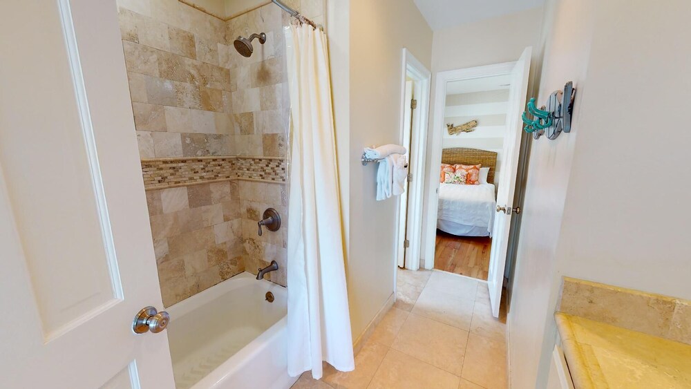 1711-A Strand Avenue by Tybee Vacation Rentals