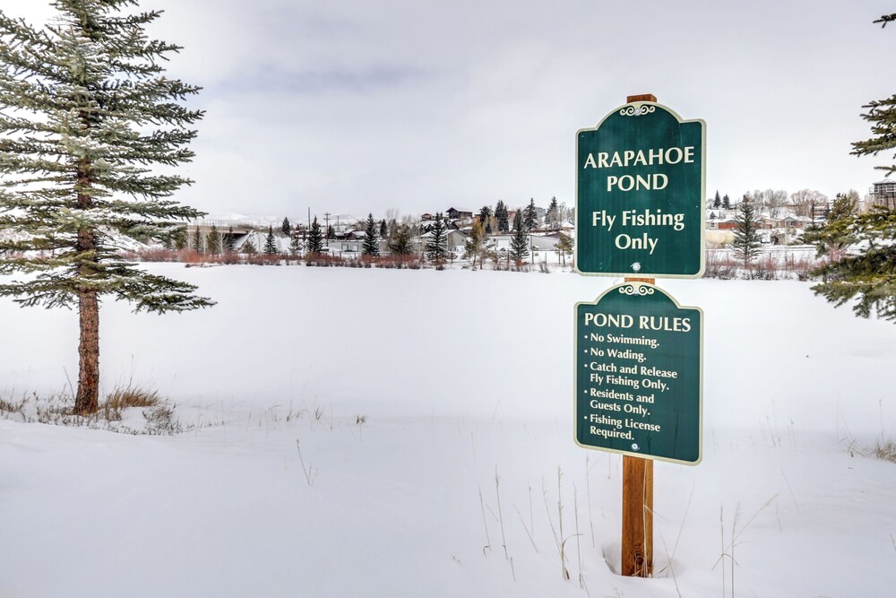 Modern Granby Retreat: Fish, Hike & Relax!