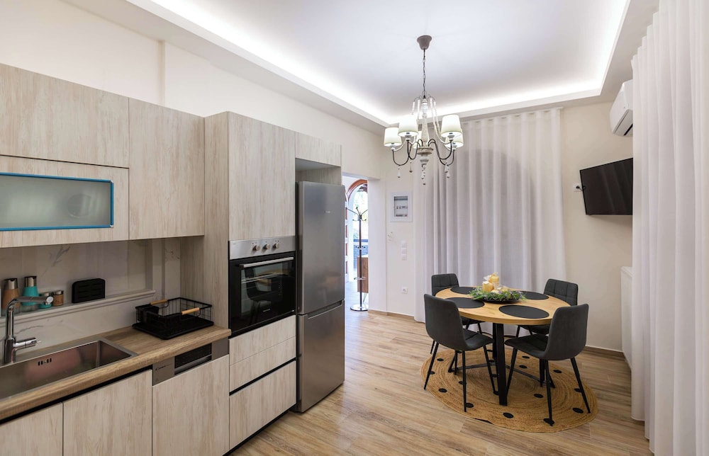 Villa Psani Beachfront Escape With Garden