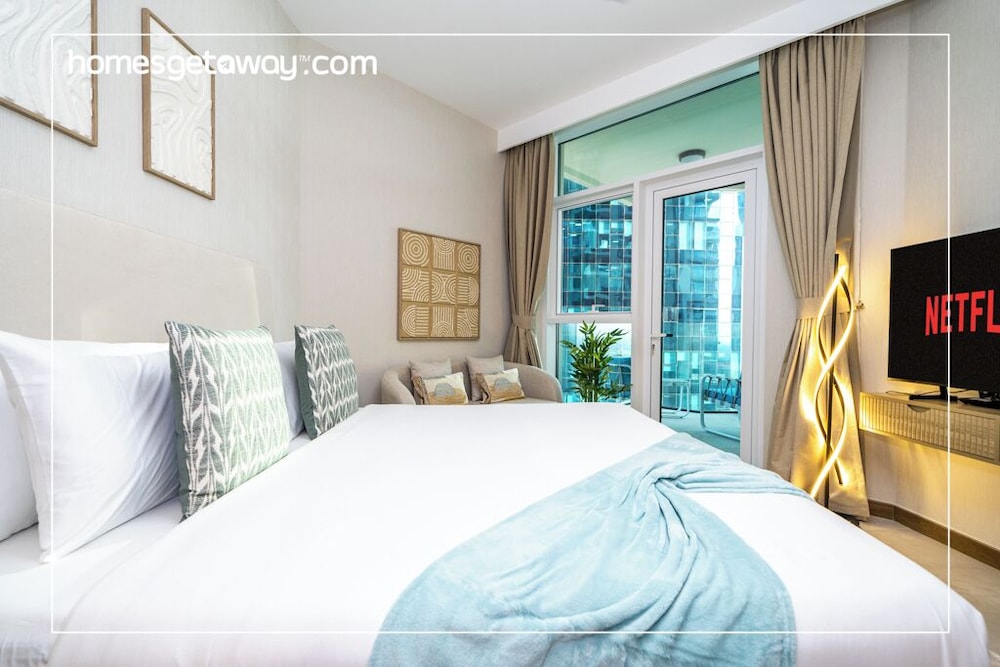 Modern Studio Living at Missoni