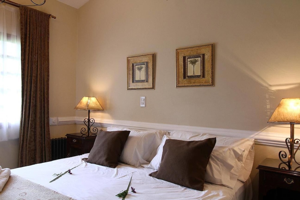 Hotel La Casona del Camino Real - Image 1