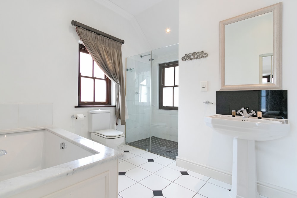 Winelands Golf Lodges at De Zalze