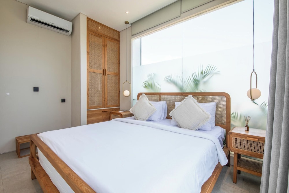 Modern 2BR Villas 5-min Walk to Canggu Beach