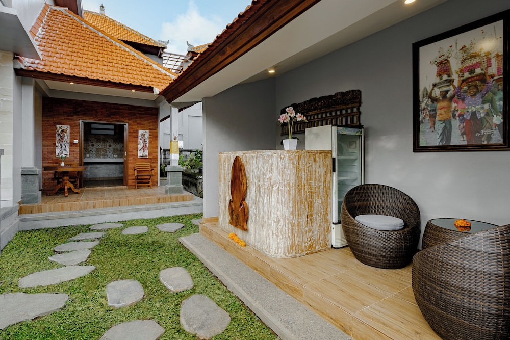 Ray Guest House