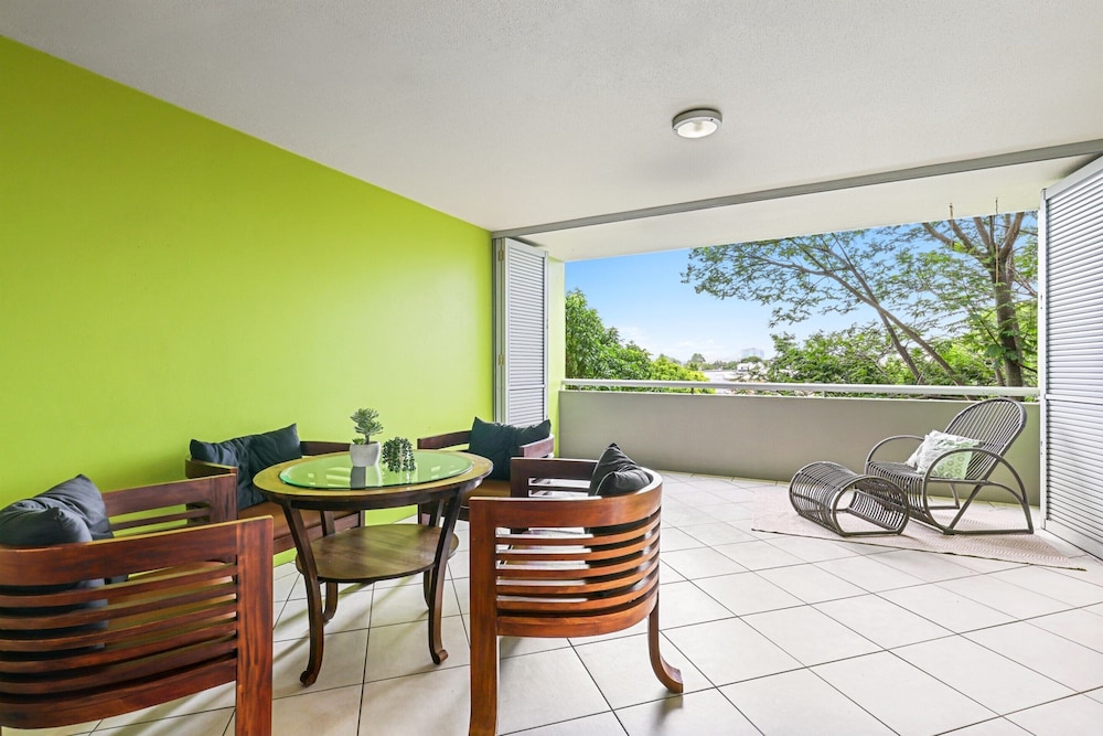 Lovely 3-bed With Alfresco Dining