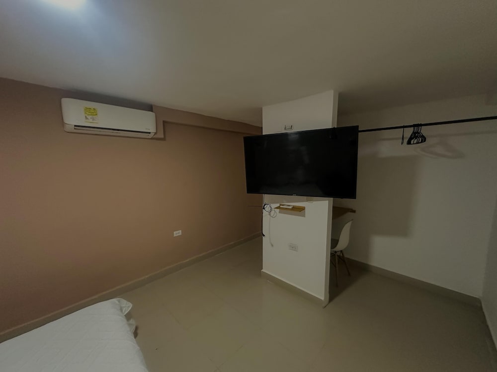 CASAMIA HOSTEL