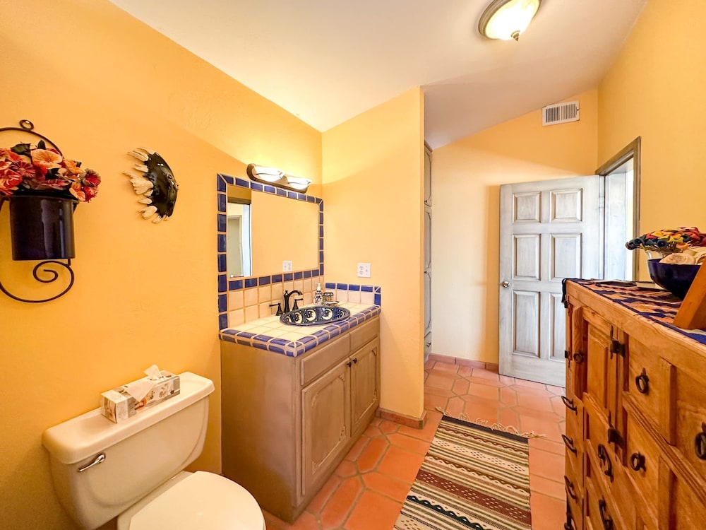 Your Beachfront Escape Close to Everything