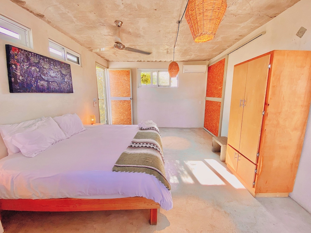 Perro Surfero Hotel Boutique - Todos Santos, BCS