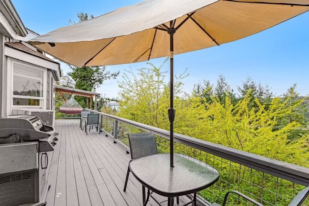 Deer Harbor Cottages