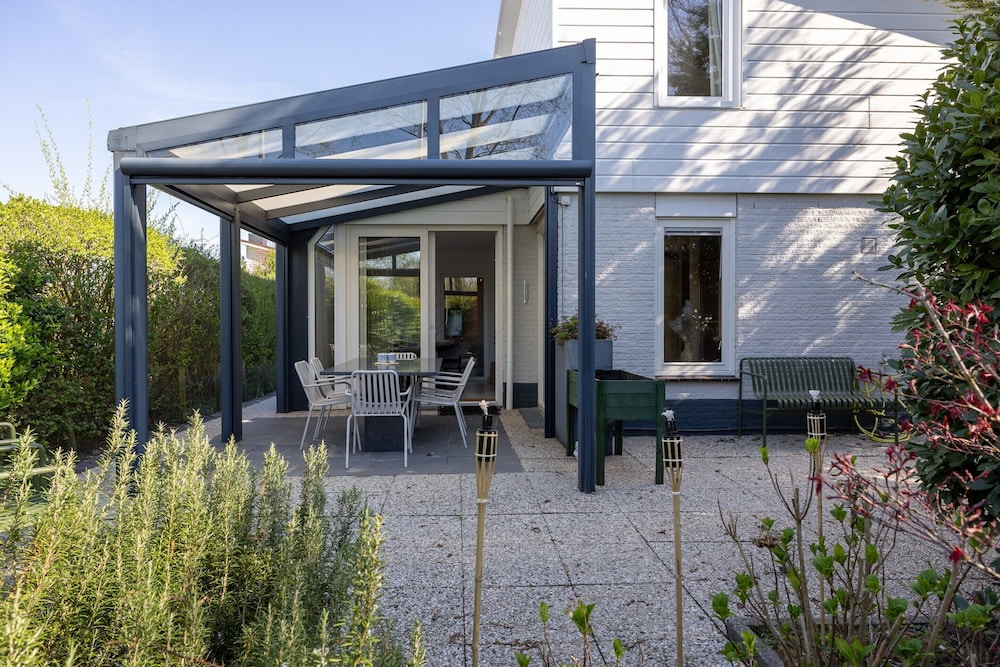 Holiday Home in Zeeland Near Sophia Beach