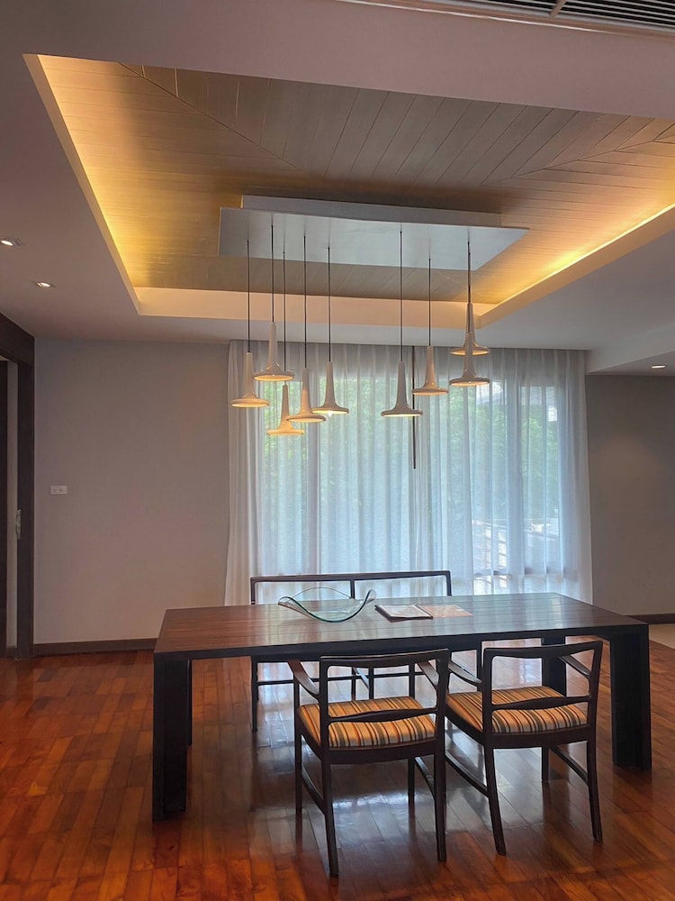 C Shasa Vela Condominium, Mared, Koh Samui