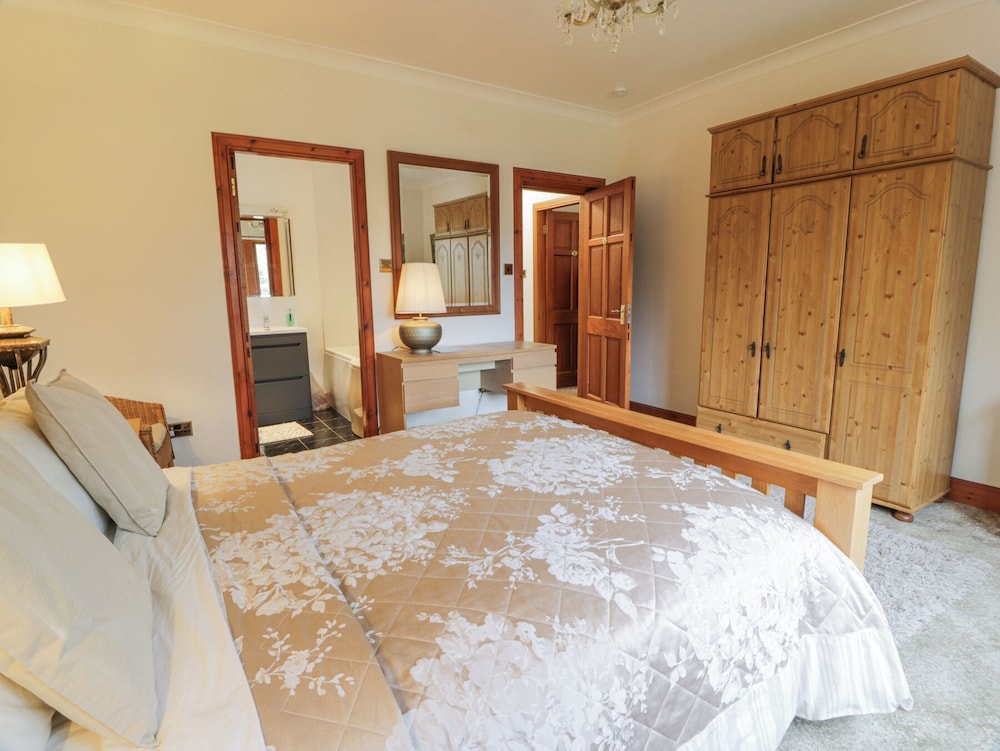 Torview House