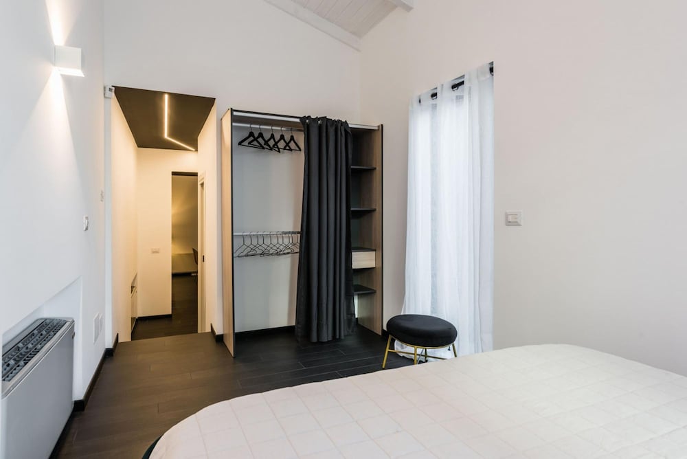 Leone Apartment With Garden by Wonderful Italy