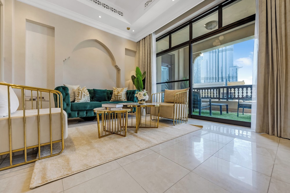 Durrani Homes - Luxe Living at Souk Al Bahar with Burj Khalifa and partial Fountain view