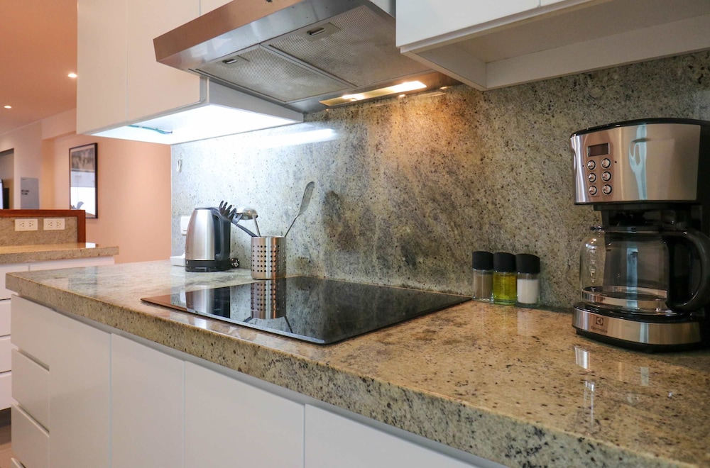 w Elegant 2BR w Spacious Terrace in Miraflores
