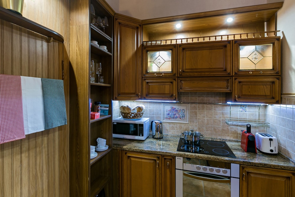 GM Apartment Serafimovicha 2-415