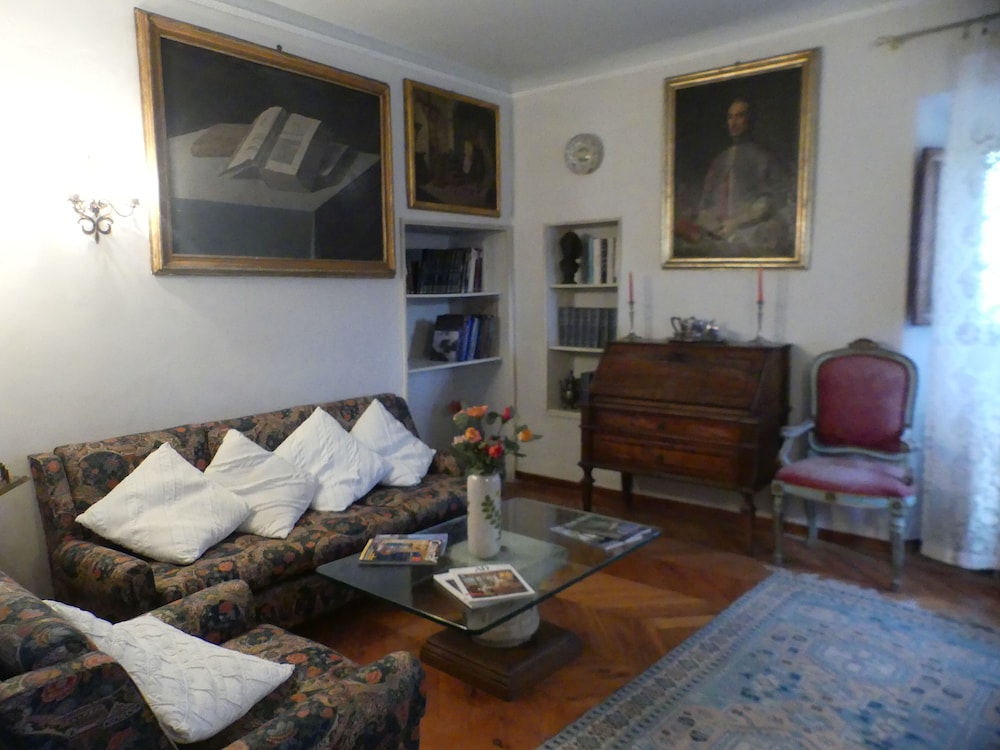 Photo 32
