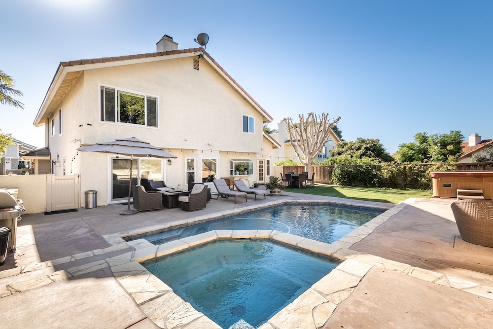 San Diego Vacations - Luxury San Diego House: Beach, Pool Pet-friendly by Redawning - Property Image 19