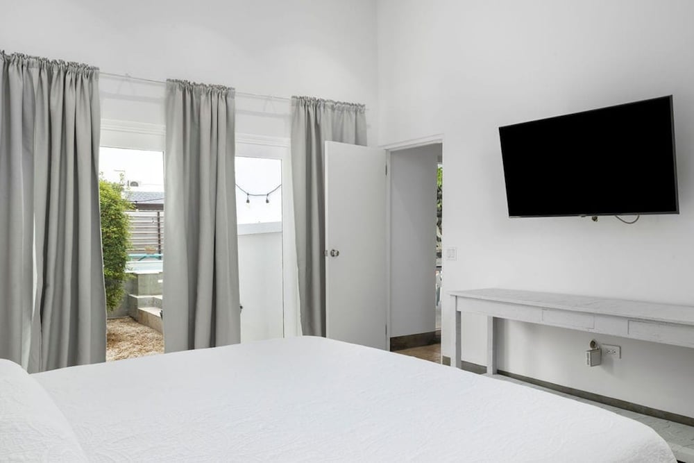 Coralina Villa 7 bed 6 Bath Pool By Marriott-ritz